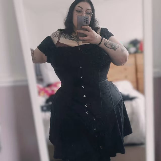 Corsets for Every Body Shape - Celebrating Size Inclusivity and Style